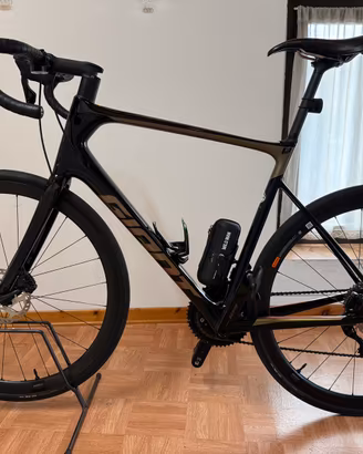 Giant Defy Advanced Pro 2 my 2023 105 Di2 carbon