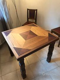 Tavolo allungabile e 4 sedie in legno massello