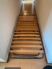 Rete poeghevole con doghe in legno