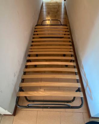 Rete poeghevole con doghe in legno