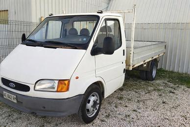 Ford transit 2.5 disel cassone fisso