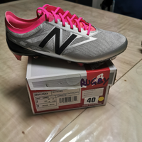 Scarpe da calcetto e rugby