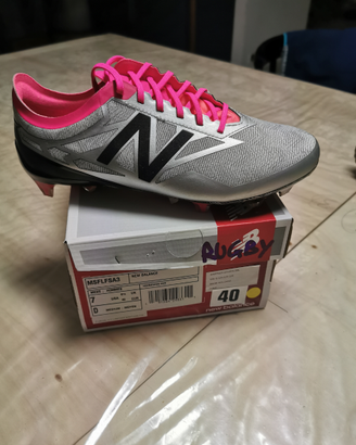 Scarpe da calcetto e rugby