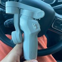 stabilizzatore Dji osmo 4 a 3 assi per telefono