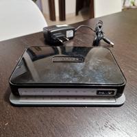 Modem Router Netgear DGN2200v4