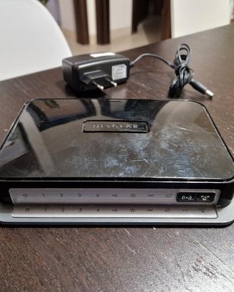 Modem Router Netgear DGN2200v4