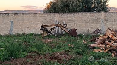 Pala anteriore caricatrice per trattori