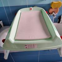 Fasciatoio per vasca da bagno e/o lettino