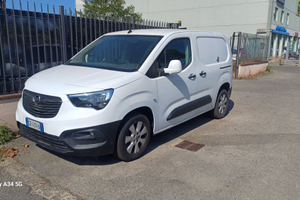 Opel Combo 1.5 hdi diesel