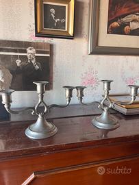 Coppia di candelabri in peltro vintage