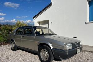 Alfa Romeo 90 2.0i Super clima