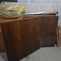 Tavoli in legno massello