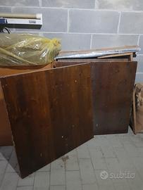 Tavoli in legno massello