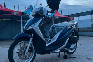 Piaggio Medley 125