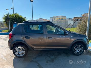 Dacia Sandero Stepway GPL fine 2020