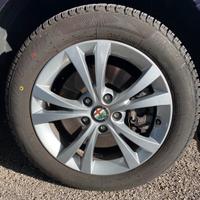 Cerchi e gomme invernali Alfa Romeo Giulietta 16