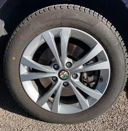 Cerchi e gomme invernali Alfa Romeo Giulietta 16