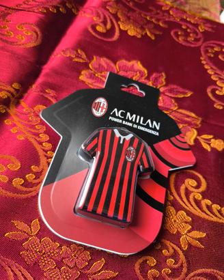 Powerbank a forma di maglietta AC Milan