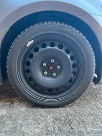 Cerchi e Gomme invenali 225/45/17