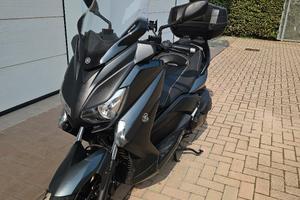 yamaha xmax 400 abs