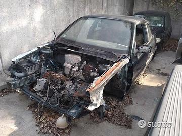 Volkswagen Golf 3 Cabrio Demolita - Per Ricambi