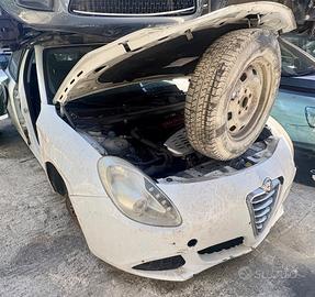 Alfa Goulietta benzina solo per ricambi