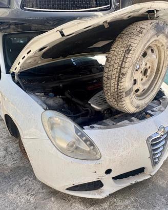 Alfa Goulietta benzina solo per ricambi