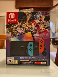Nintendo Switch OLED edizione Mario Kart 8 Deluxe