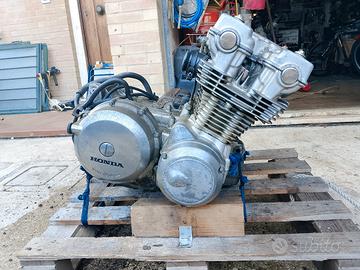 motore Honda cb 750