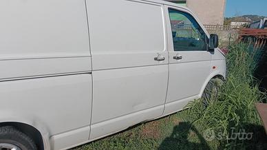 VW transporter