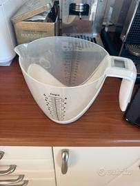 Bilancia digitale 2 in 1 con caraffa