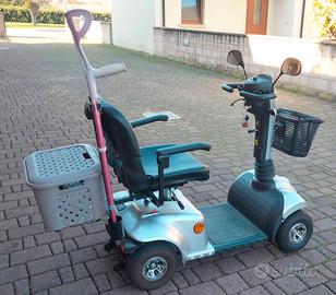 Scooter per persone che faticano a camminare