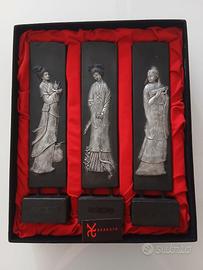 Set di statue firmate