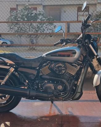 Harley Davidson Street 750