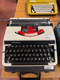 Macchina da scrivere Triumph Tippa