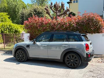 MINI Countryman Cooper D ALL4 Automatica