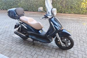 Piaggio Beverly 400