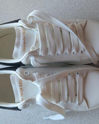 Sneaker alexander mcqueen oversized