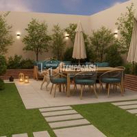 3 LOCALI CON GIARDINO DI 11 MQ IN STABILE DI NUOVA