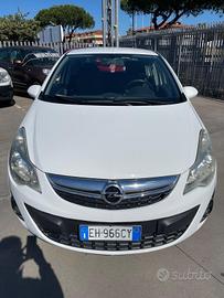 Opel Corsa 1.2 5 porte Cosmo