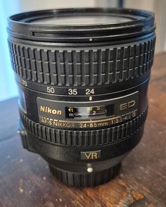 Nikon AF-S 24-85mm f/3.5-4.5 G ED VR