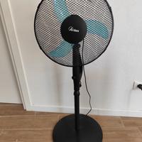 Ventilatore marca Ardes nero seminuovo