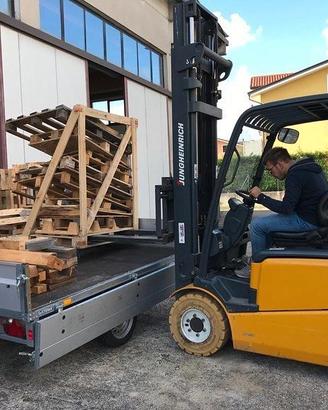 rimorchio per auto multifunzione modulabile 1300Kg