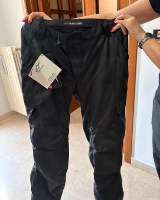 pantaloni da moto