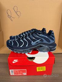 Nike air max plus obsidian