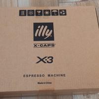 Macchinetta del caffè illy x3 in capsule