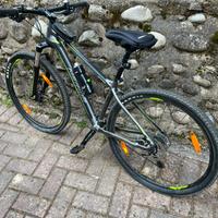 Mountain bike MERIDA