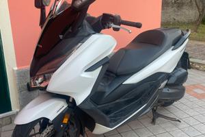 Honda Forza 125 ABS