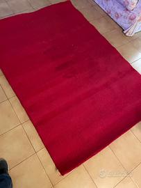 Tappeto IKEA rosso rettangolare