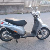 piaggio liberty 200